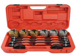 Foto van Auto motor accessoires 27pcs universal press and pull sleeve tool kit bush bearing remover set
