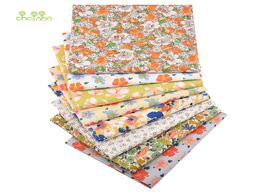 Foto van Huis inrichting orange flower series printed plain cotton fabric diy sewing quilting for baby childr
