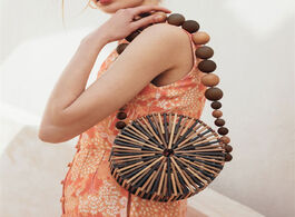 Foto van Tassen casual bamboo beach bag women 2020 summer new hand woven hollow out round straw handbag ladie