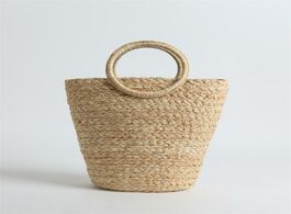 Foto van Tassen 30x26cm 2020 women original wallet rattan bag raffia grass bucket straw crochet knitting a731