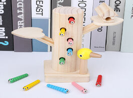 Foto van Speelgoed montessori educational toy wooden woodpecker catch the worms game for toddlers girls and b