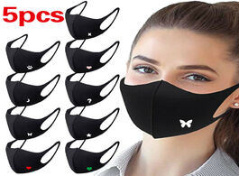 Foto van Beveiliging en bescherming 5 pcs black washable face mask anti dust pollution mouth letter print out