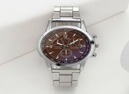 Foto van Horloge blue glass fiber reinforced plastic strip casual quartz watch mens with high precision gift 