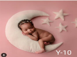 Foto van Baby peuter benodigdheden newborn moon pillow photography props night