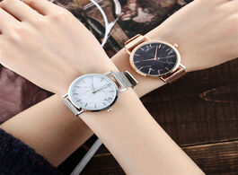 Foto van Horloge luxury casual quartz ladies watch stainless steel band wrist minimalist women marble dial br