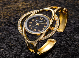 Foto van Horloge luxury women s bracelet watches crystal small dial fashion quartz watch gold silver gift for
