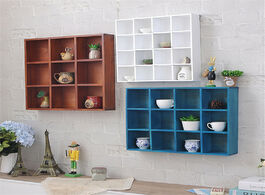 Foto van Meubels nordic solid wood storage rack wall mounted bookshelf 16 grids wooden shelf creative bedroom