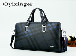Foto van Tassen 2020 new men top handle bags leather s 14 inch laptop office for male handbag briefcase plaid