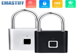 Foto van Beveiliging en bescherming black silver keyless usb rechargeable door lock fingerprint smart padlock