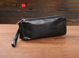 Foto van Tassen aetoo handbag men s leather soft retro casual long wallet head cowhide mobile phone bag