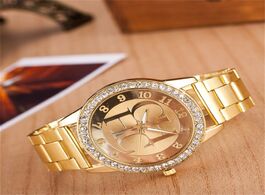 Foto van Horloge 2020 special offer new high quality ch ladies sports quartz watch fashion rose gold stainles