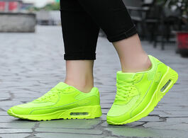 Foto van Schoenen fashion neon green sneakers man thick sole lace up adult athletic trainer cushioning outdoo
