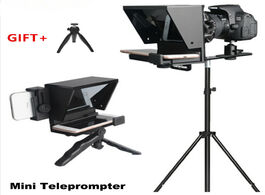 Foto van Elektronica new portable prompter smartphone teleprompter for news live interview speech dslr camera