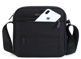 Foto van Tassen 2020 spring new men s bag casual single shoulder messenger large capacity 9.7 inch ipad compu