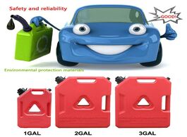 Foto van Auto motor accessoires 11.3l fuel tank red gas cans spare can plastic gasoline storage container for