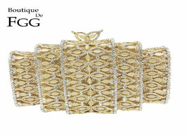 Foto van Tassen boutique de fgg dazzling gold crystal women evening bags hollow out stones beaded wedding clu