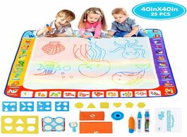 Foto van Speelgoed magic water drawing mat 100x100cm doodle pens stamps set painting board educational toys f