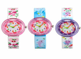 Foto van Horloge leisure children watch girl watches the silicone plastic quartz small and pure fresh lovely 