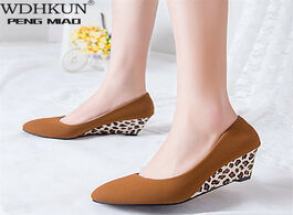 Foto van Schoenen high heels women wedge round toe shoes leopard office ladies black suede pumps spring autum