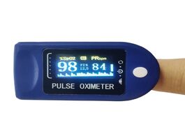 Foto van Schoonheid gezondheid digital fingertip pulse oximeter led display blood oxygen sensor saturation sp
