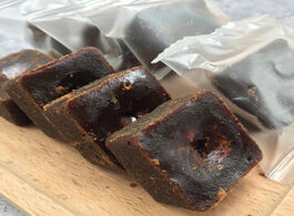 Foto van Meubels ancient dark brown sugar ginger tea handmade lumps independent packet confinement aunt