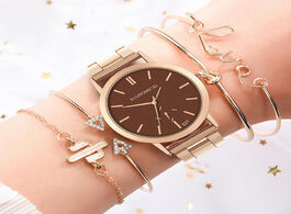 Foto van Horloge luxury women fashion watches bracelet set stars gemstone ladies watch stainless steel quartz