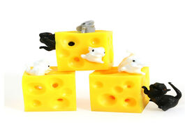 Foto van Speelgoed funny mouse and cheese block squeeze anti stress toy hide seek squishable figures relief f