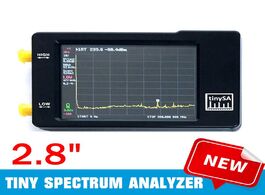 Foto van Gereedschap for tiny spectrum analyzer tinysa 2.8inch lcd screen 100khz to 960mhz with battery v0.3 