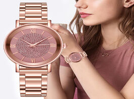 Foto van Horloge women watches 2020 luxury diamond rose gold ladies wrist magnetic bracelet watch for female 