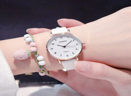Foto van Horloge women fashion white watch quartz leather ladies wristwatches 2019 ulzzang brand simple numbe