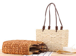Foto van Tassen 28x26cm new natural handmade single shoulder straw retro bag casual woven vacation beach a712