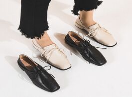 Foto van Schoenen elegant women casual shoes autumn spring new black leather ladies comfortable low heel pump