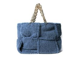 Foto van Tassen winter 2020 new korean soft plush handbag coarse chain warm faux fur woven bag vportable larg