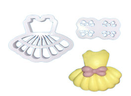 Foto van Huis inrichting bow skirt shaped cake mold fondant embossing cartoon ballet cookie diy cutter for de