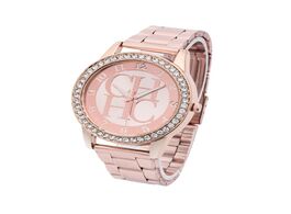 Foto van Horloge relogio feminino new famous luxury brands women watch fashion kobiet zegarka stainless steel
