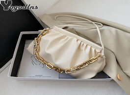 Foto van Tassen new thick chain shoulder bags for women soft leather pleated cloud bag simple crossbody casua