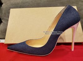 Foto van Schoenen blue denim high heels patchwork dress shoes white pink stiletto pumps pointed toe 8 10 12cm