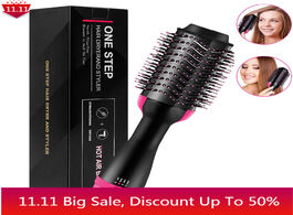 Foto van Schoonheid gezondheid one step hair dryer and volumizer brush rotating hot air hairdryer hairbrush b