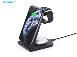 Foto van Telefoon accessoires fdgao 15w qi wireless charger stand 3 in 1 fast charging station for iphone 11 