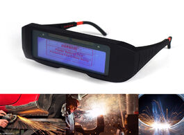 Foto van Beveiliging en bescherming 2020 safety mask automatic eyes goggles solar glasses thickness lens weld