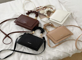 Foto van Tassen women leather messenger bags simple handle pleated solid color shoulder handbags fashion exqu