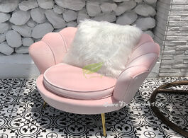 Foto van Meubels pink golden iron metal velvet royal crown single double sofa dressing chair coffee living ro
