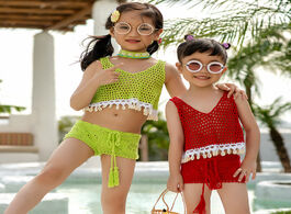 Foto van Sport en spel little girls two piece crochet swimsuit kids baby girl bikini suit swimwear bathing sw