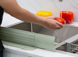 Foto van Huis inrichting suctorial pool splashboard kitchen household sink anti spill water barrier dish wate