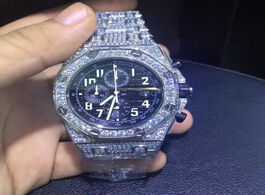 Foto van Horloge luxury mens silver iced out full diamonds watch super quality quartz watches chronograph fun