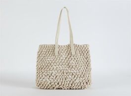 Foto van Tassen 33x34cm new style japanese ins simple photo pure color hand woven cotton thread straw bag a73