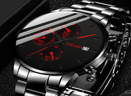 Foto van Horloge classic black men steel band wrist watch luxury calendar stainless quartz watches business a