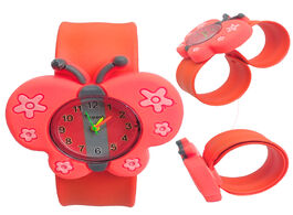 Foto van Horloge cartoon 3d butterfly watch children boys girls gifts students clock tape patted wristband ki