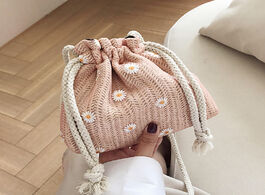 Foto van Tassen vento marea small bucket straw bag crossbody for women 2020 new floral summer knitting beach 
