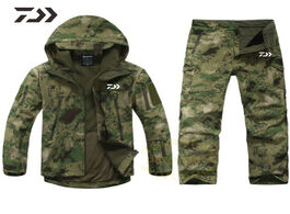 Foto van Sport en spel 2020 daiwa winter for fishing suit tactical softshell camouflage jacket waterproof hun